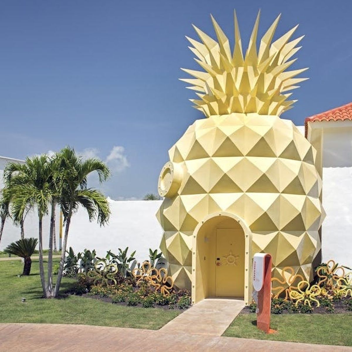 10 Family-Friendly Resort Getaways to Visit This Fall