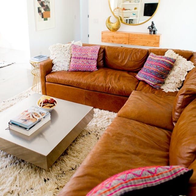 9 Ways To Rock The Leather Sofa Trend