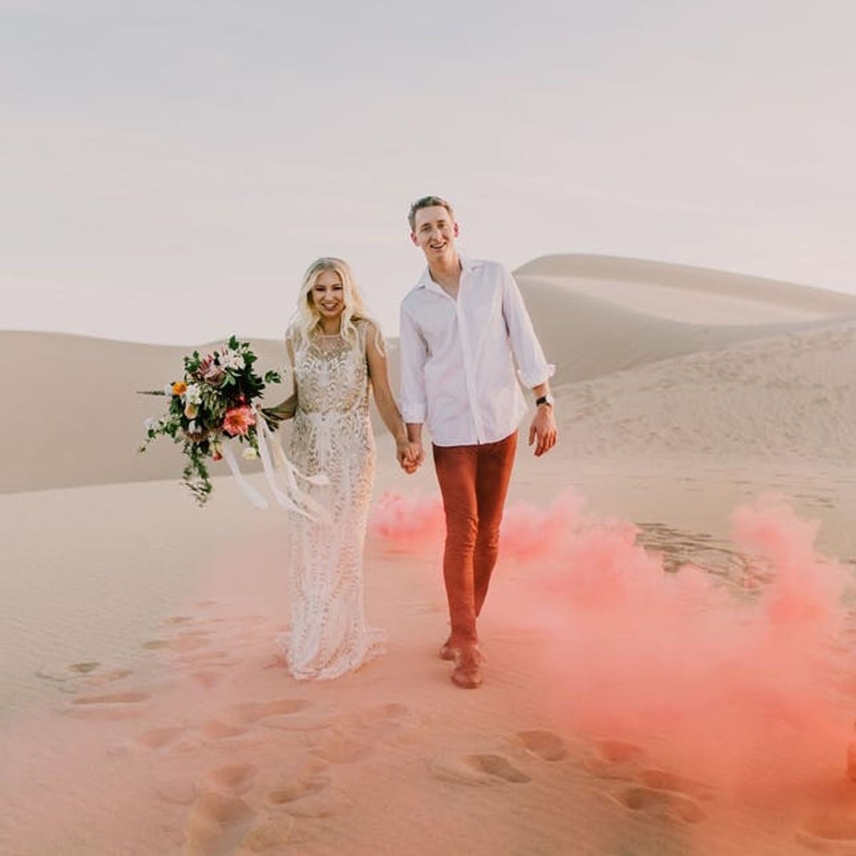 9 Sand Dune Wedding Photos We Can’t Stop Staring At
