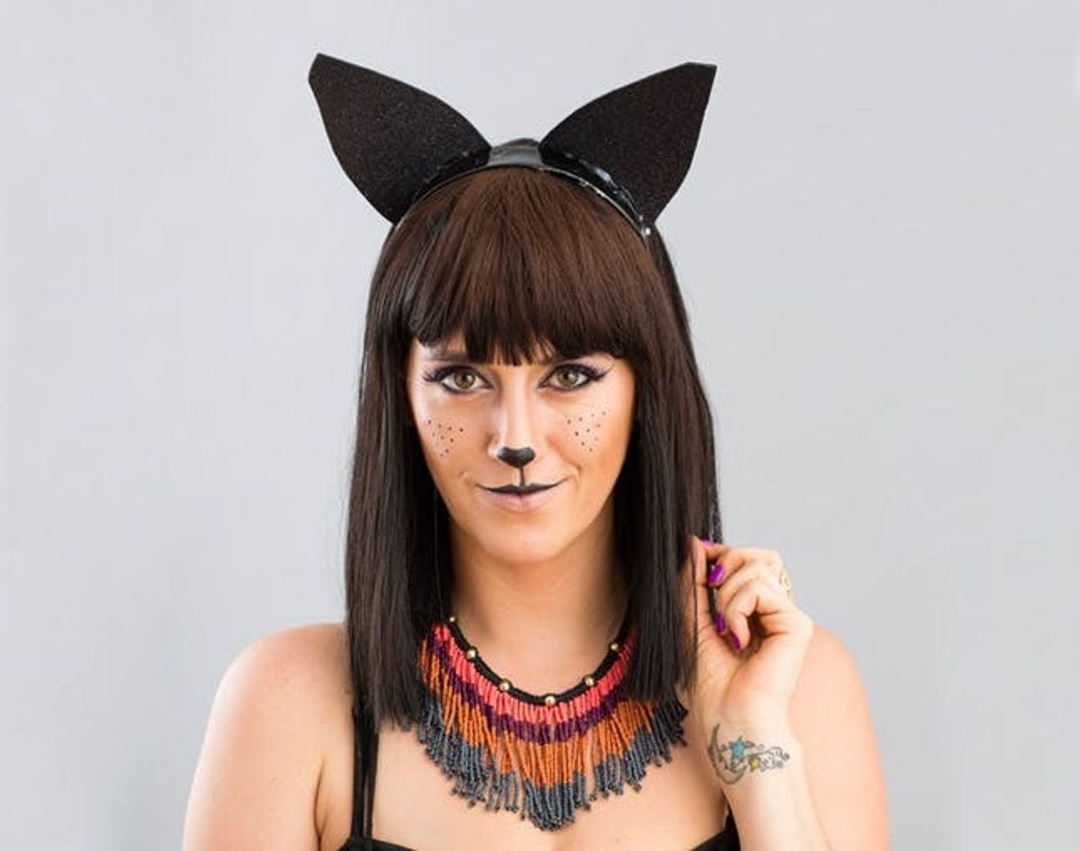 Halloween Beauty 101: The Purrfect Black Cat Makeup