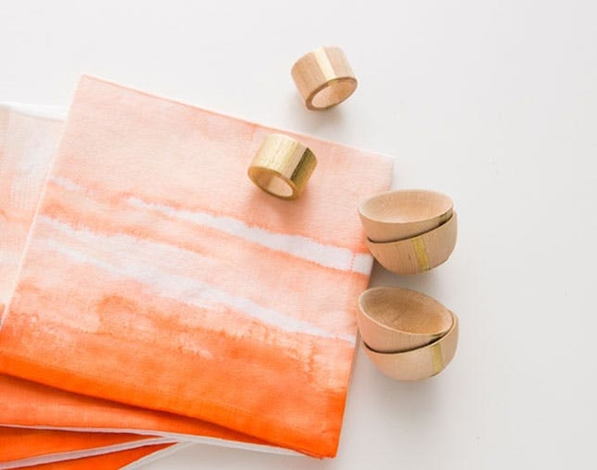 Make Hand-Painted Linens for All Your Fall Festivities