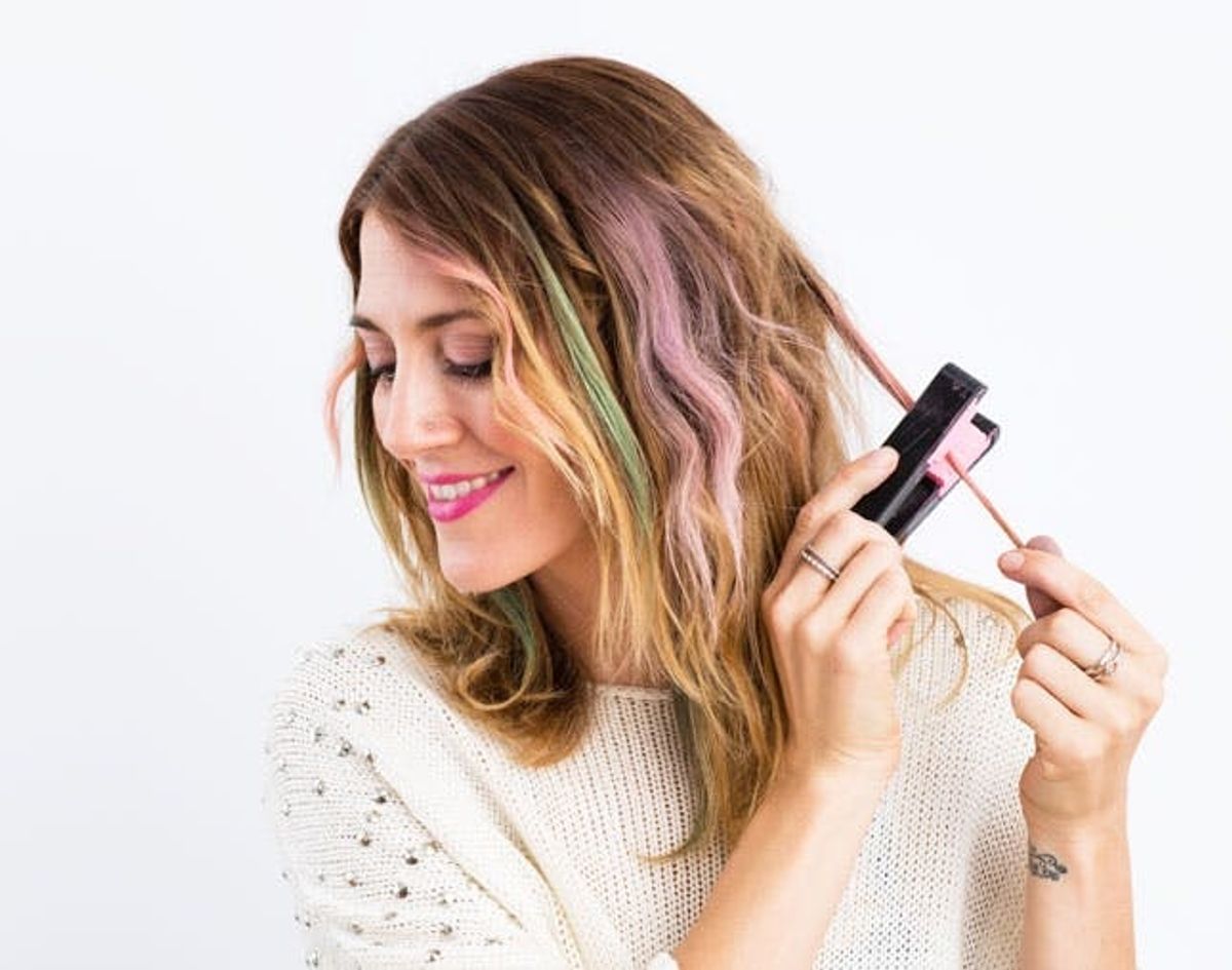 This $6 Hair Chalk Kit Gives You Pastel Hair in 5 Simple Steps