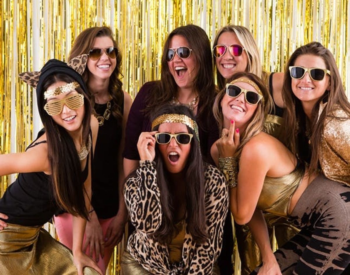 5-Minute Party Trick: The Fastest DIY Photo Booth Setup Ever
