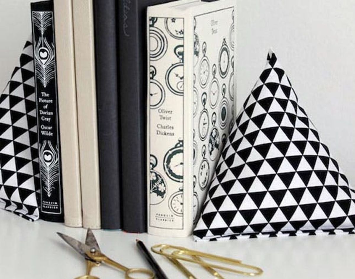 Feeling Bookish? Make These DIY Fabric Pyramid Bookends