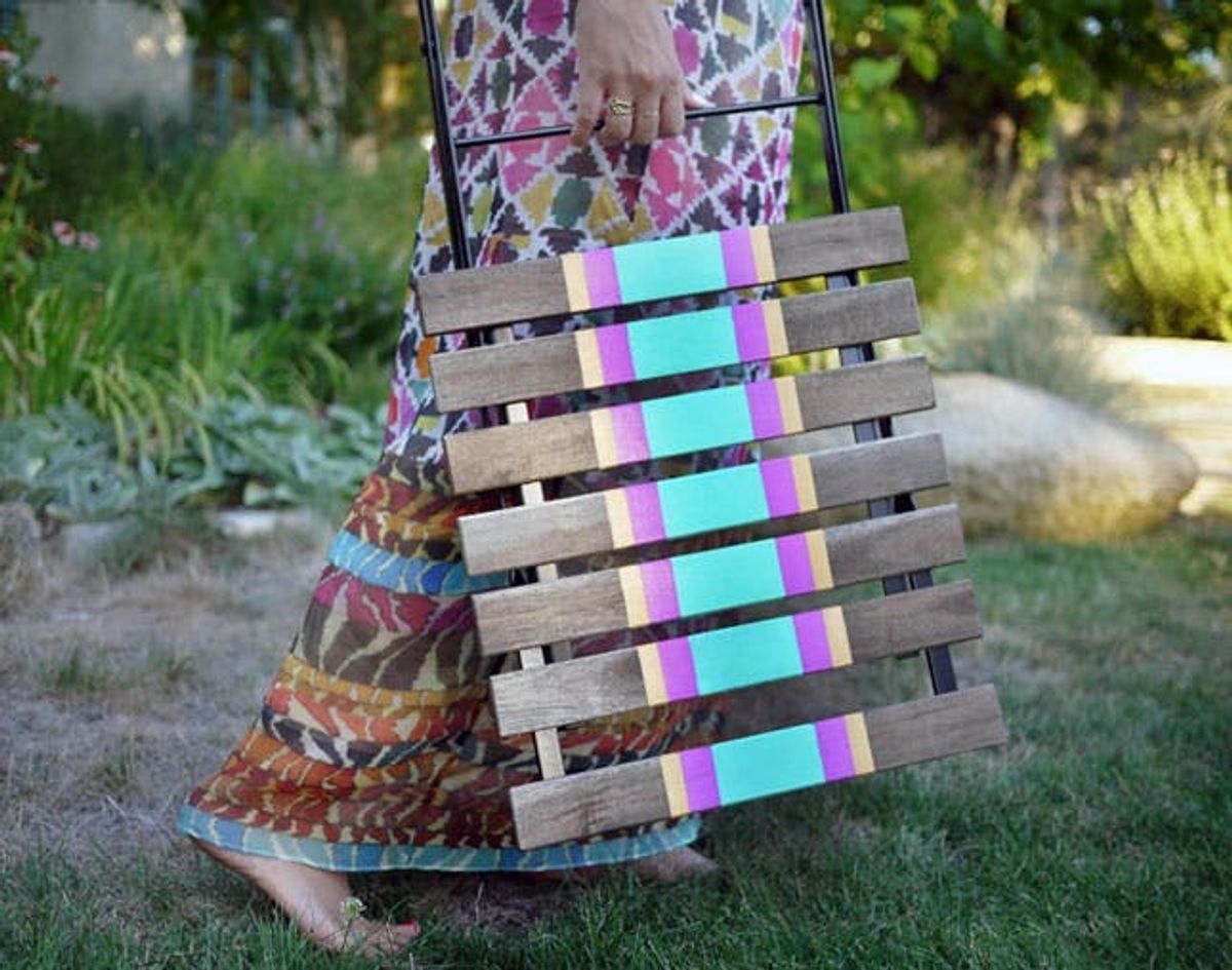 Dreaming of Summer: DIY Striped Deck Chairs