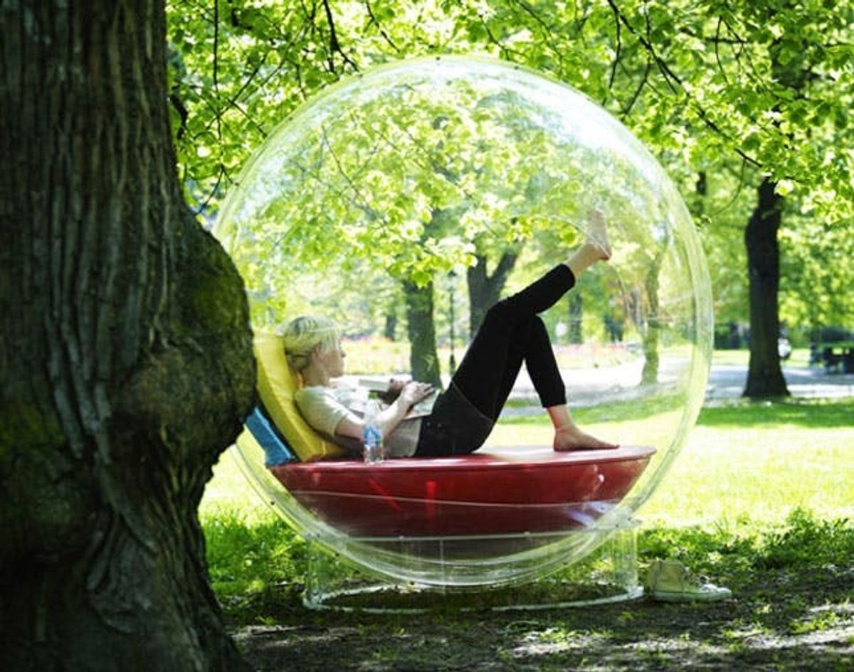 Made Us Look: A Bubble-Shaped Speaker You Can Step Into