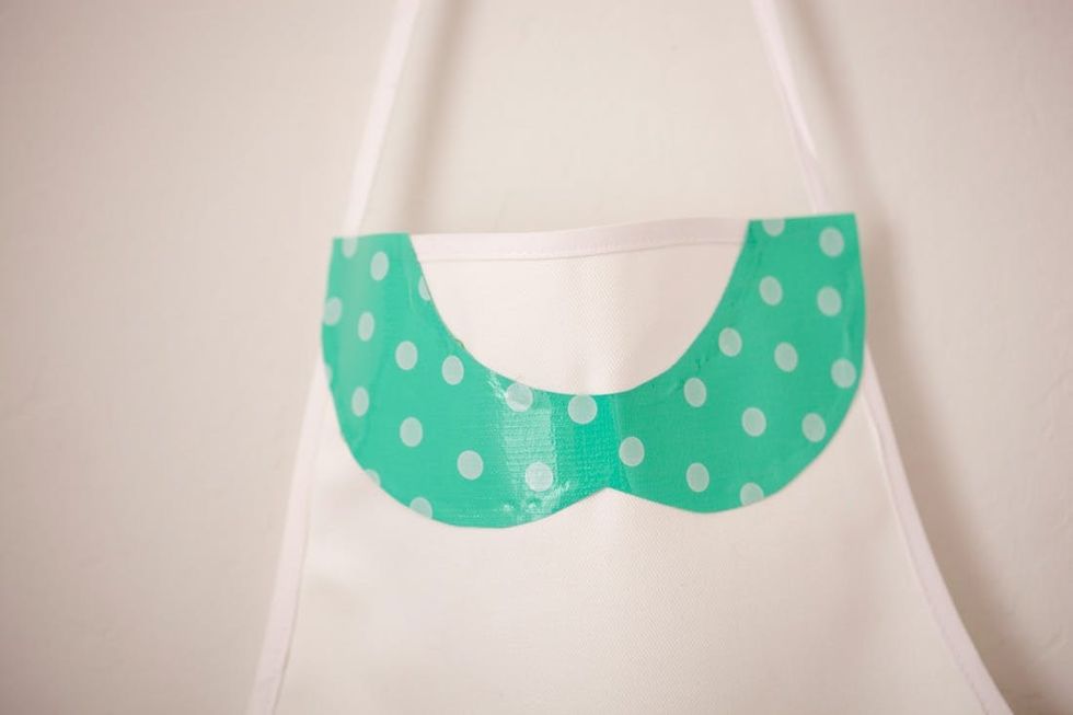 3 Ways to Trick Out a Basic White Apron Brit + Co