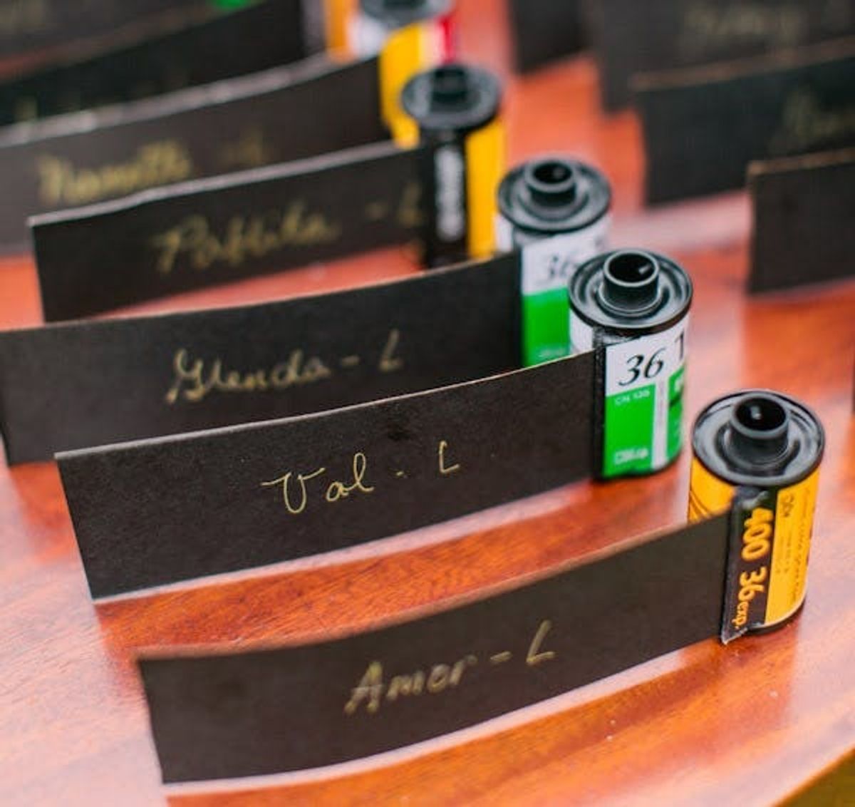 Say My Name: 35 Table Card Ideas for Your Next Event