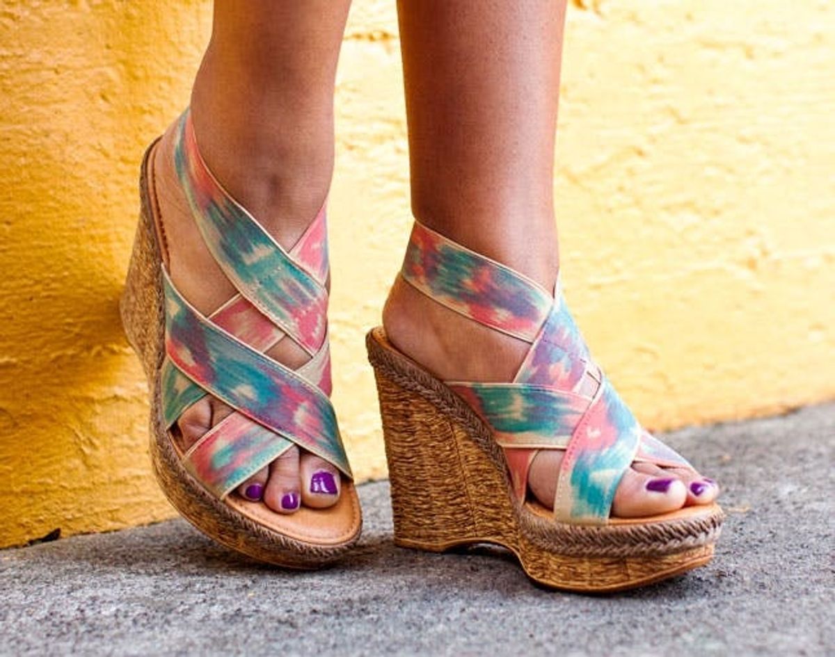 How to Make Your Own Painted Ikat Wedges