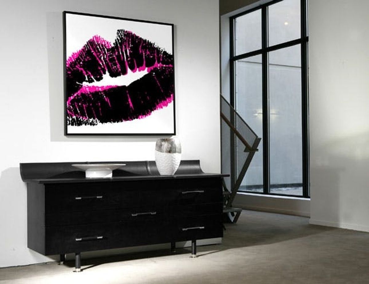 How to Turn Your DNA, Fingerprints + Kisses into Wall Art