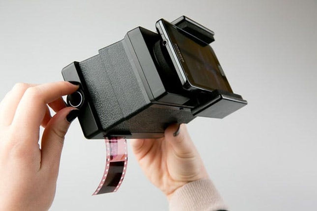 Got Rolls of Old Film? There’s a Smartphone Film Scanner for That!