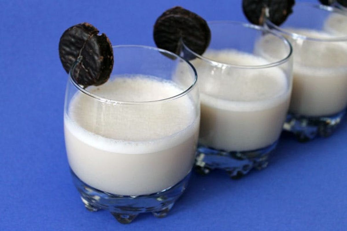 The (Holiday) Dude Abides: Make This Peppermint Pattie White Russians Recipe