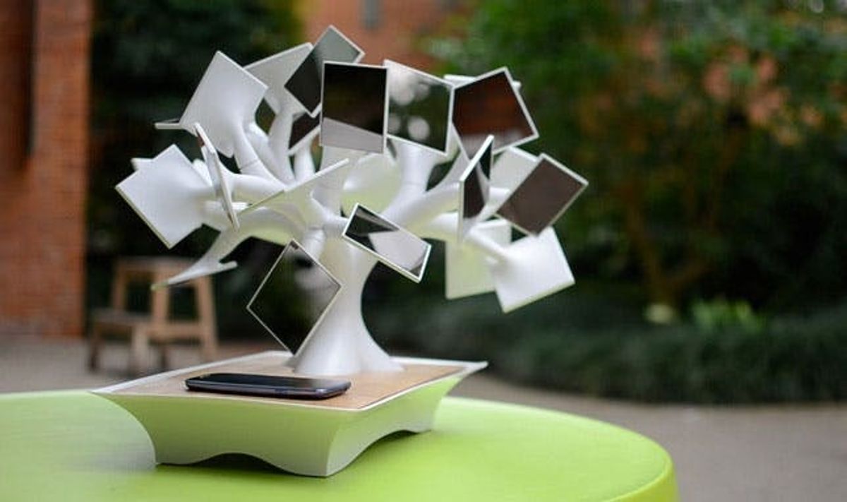 This Solar-Powered Tree Keeps Your Gadgets Charged