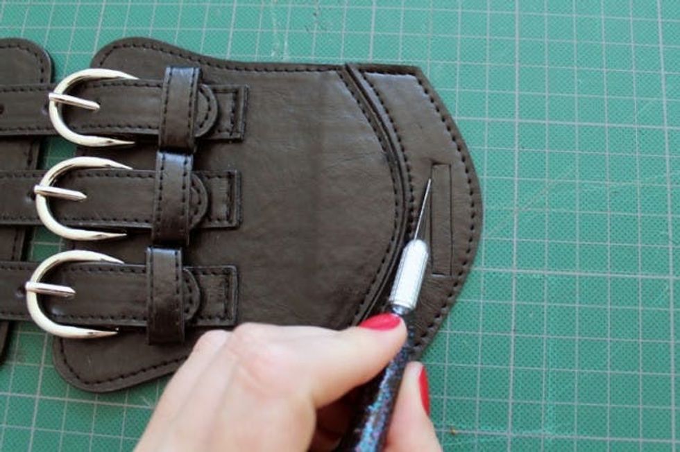 How to Create the Ultimate Scarf Belt Brit + Co