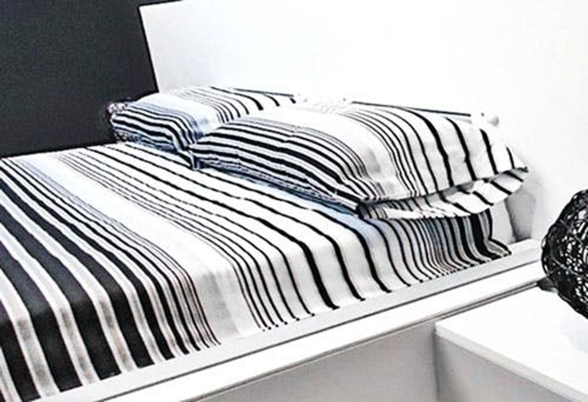 Meet the Bed That Makes Itself
