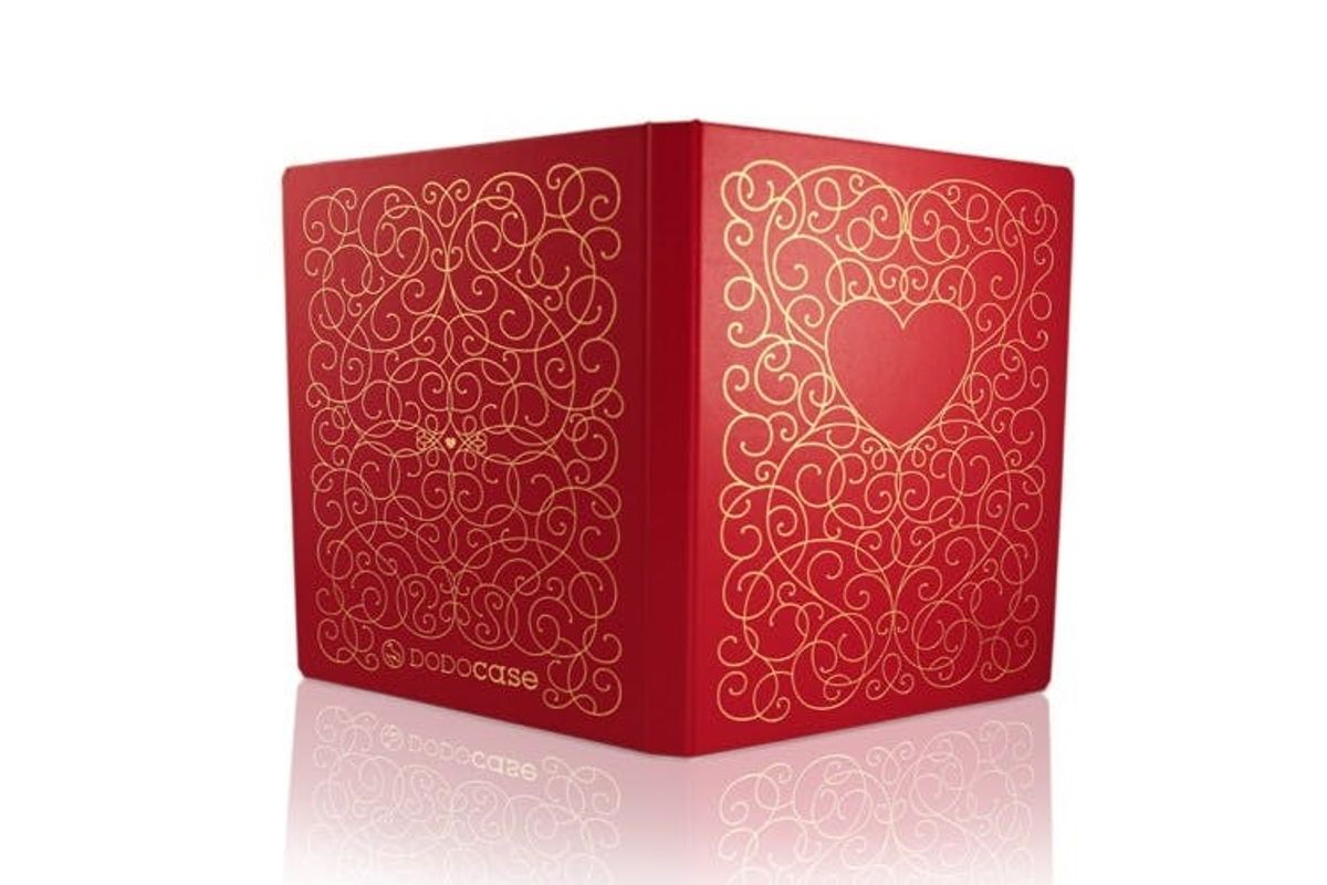 The Loveliest iPad Case For Your Valentine (Free Giveaway!)