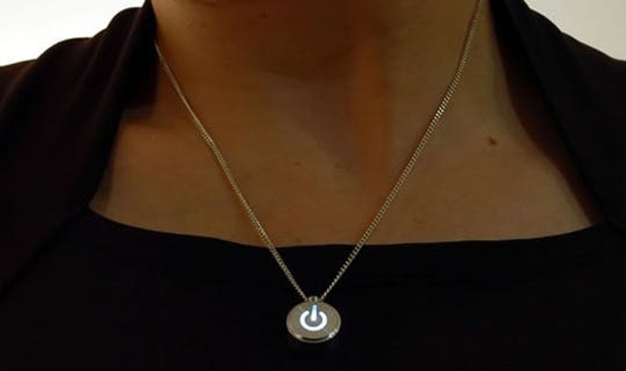 Wearable Tech: The iNecklace and iCufflinks