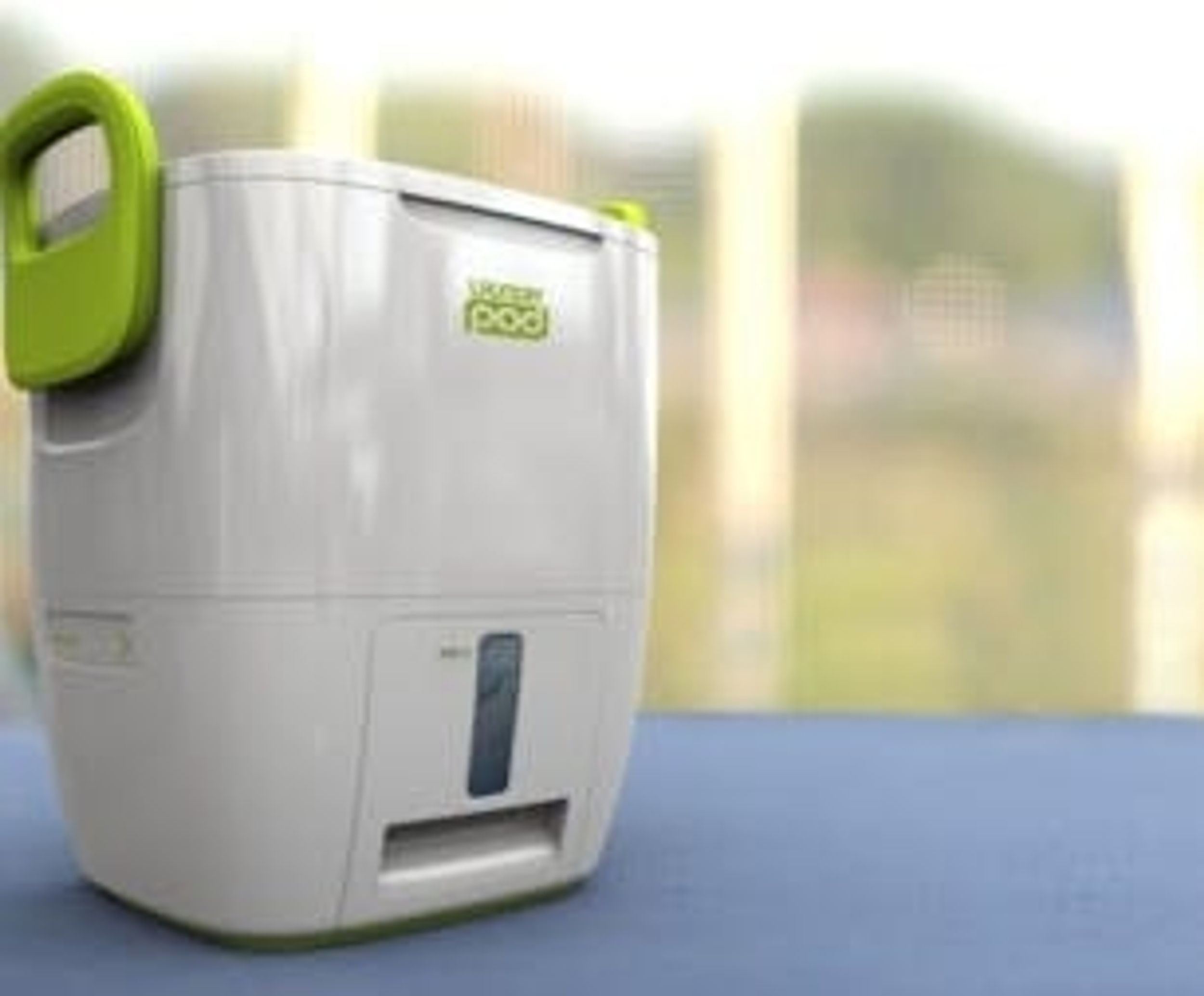 The Laundry POD: A Portable Mini Washing Machine