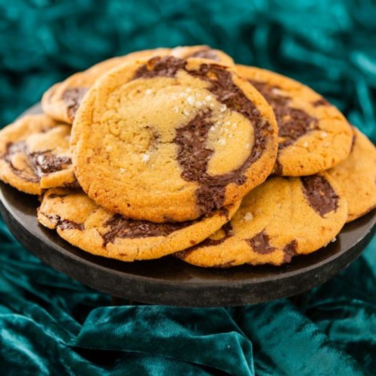[test amp] of How World-Famous Chocolatier Jacques Torres Bakes Chocolate Chip Cookies