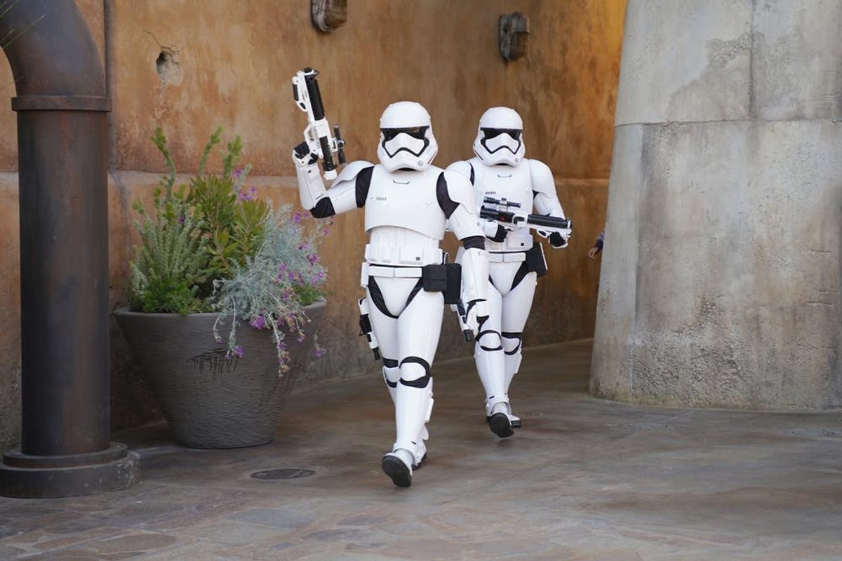 Here’s Why You MUST Go To “Star Wars: Galaxy’s Edge” ASAP