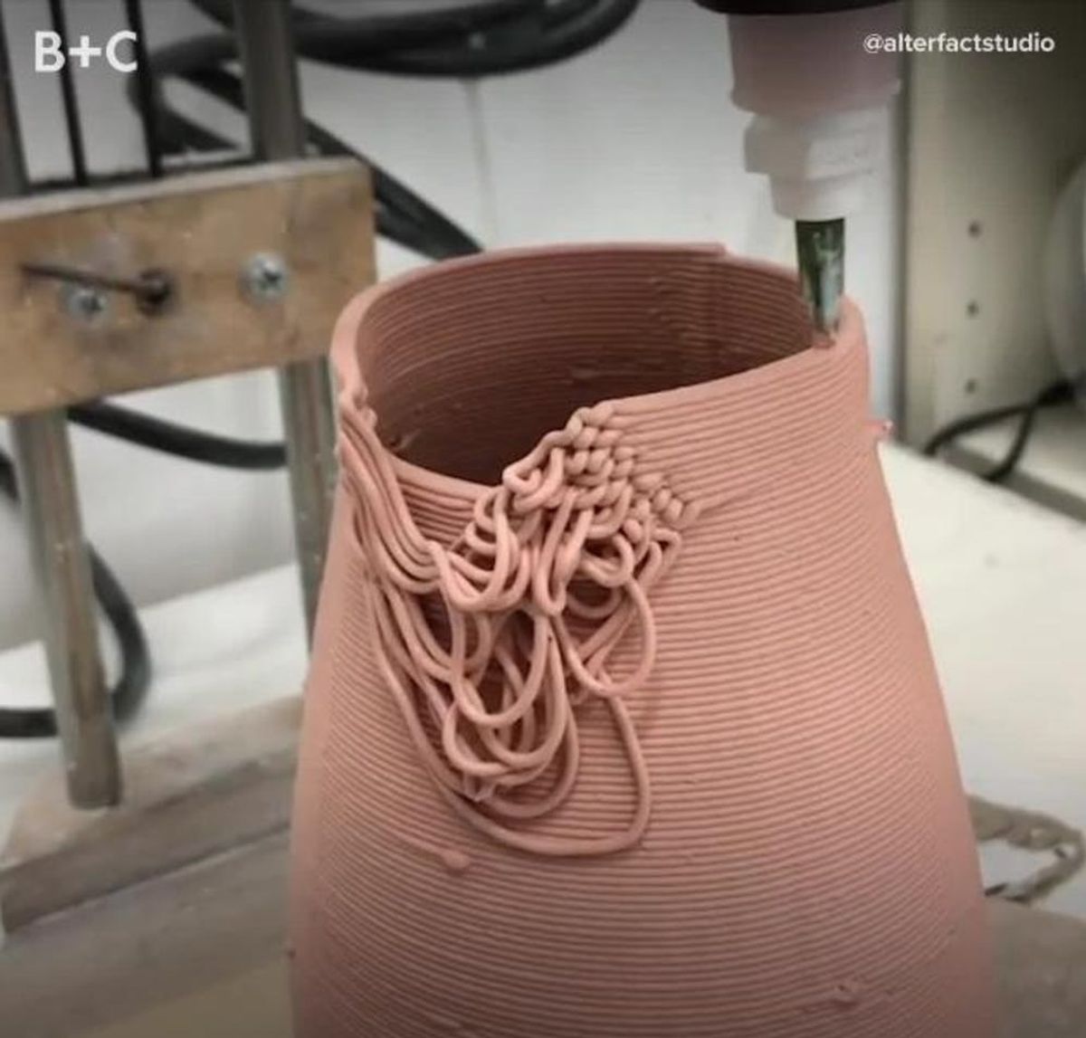 Proof That 3D Printed Pottery Is as Cool as It Sounds