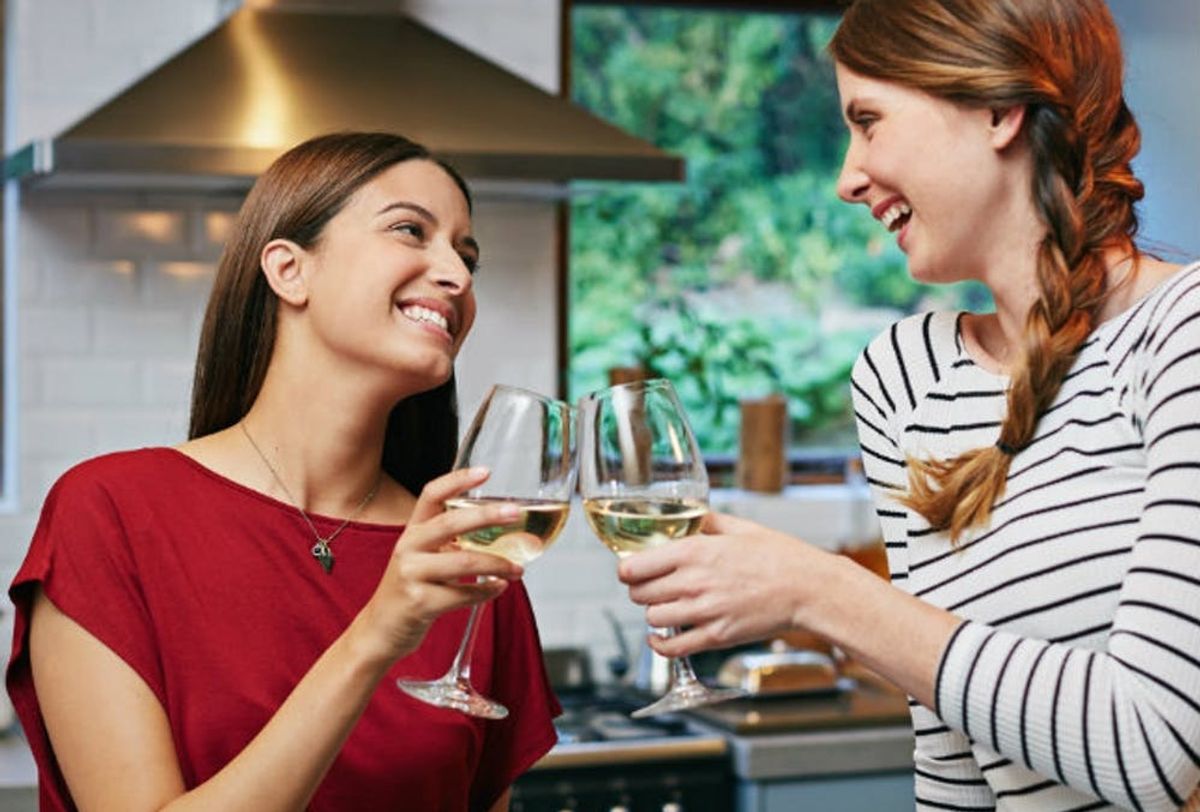 What to Do If You’re in Love With Your Best Friend - Brit + Co