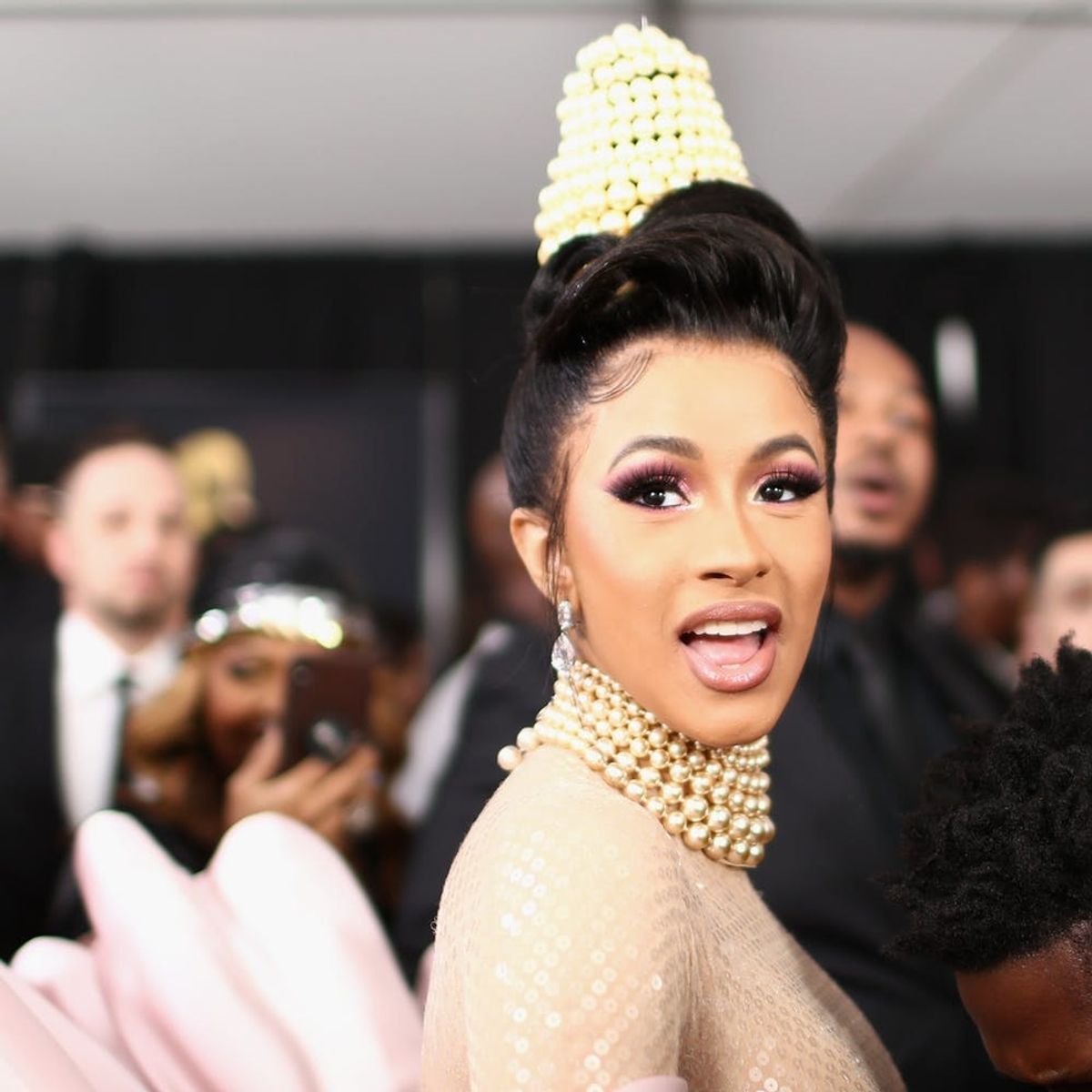 Cardi B to Join Jennifer Lopez and Constance Wu in New Movie, ‘Hustlers’