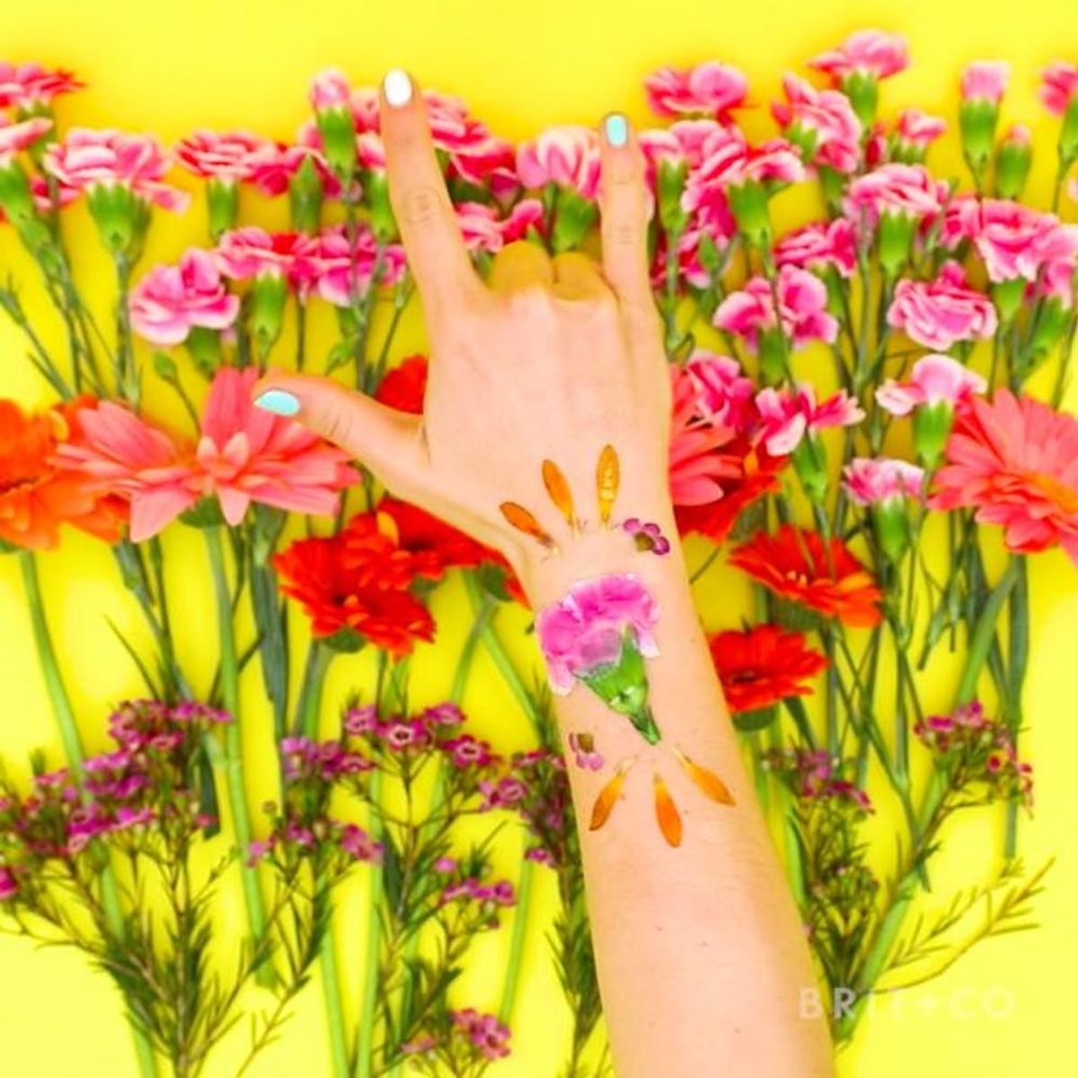 How to DIY Fresh Flower Tatts