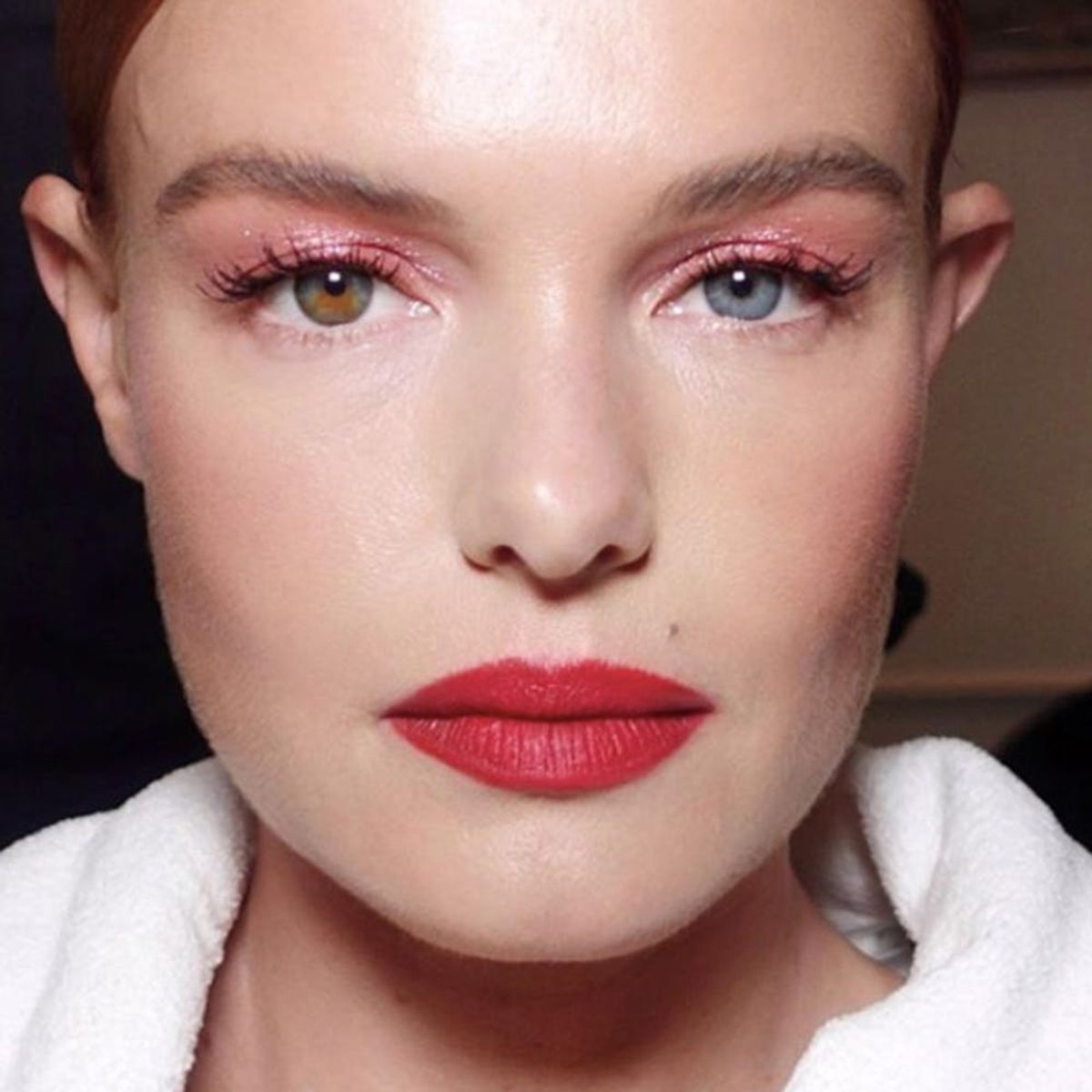 How to Mix Pink and Red Makeup for a Fresh Spring Beauty Look