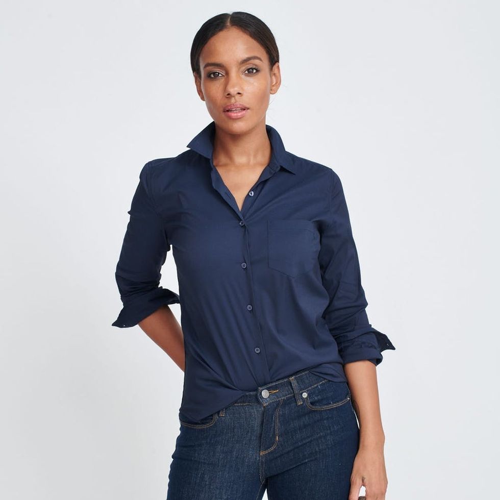 Is It Even Possible to Wear a Button-Down Shirt With Big Boobs? - Brit + Co