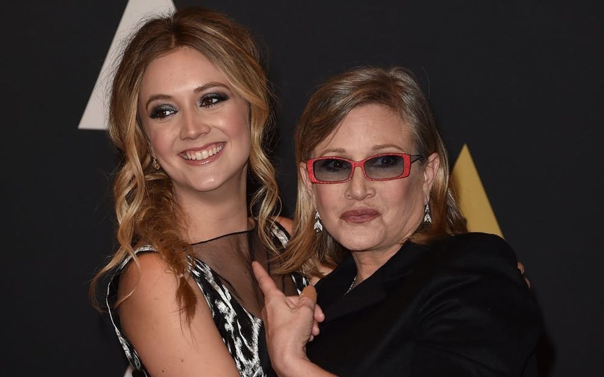 Billie Lourd Honors Late Mom Carrie Fisher With a Song on the Anniversary of Her Death