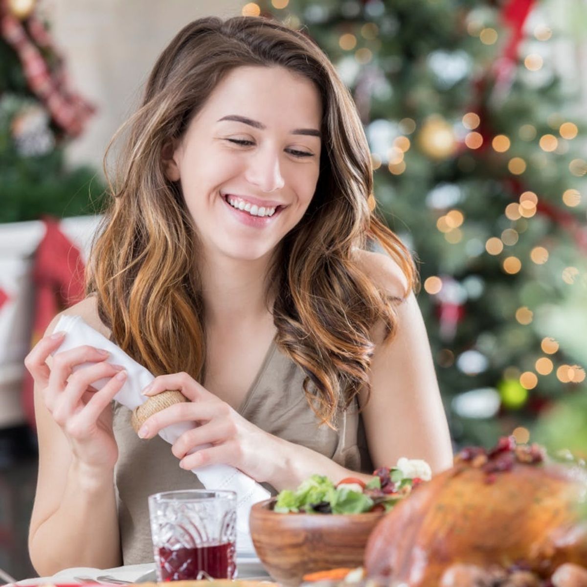 How to Support a Friend With an Eating Disorder During the Holidays