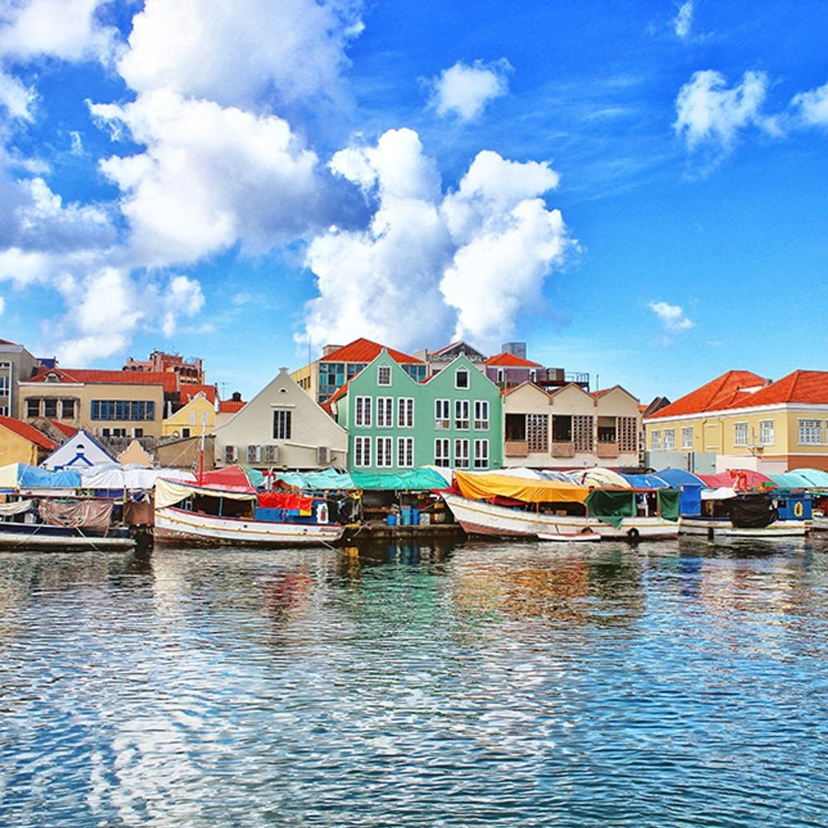 5 Hot Spots for Singles to Visit This Cuffing Season