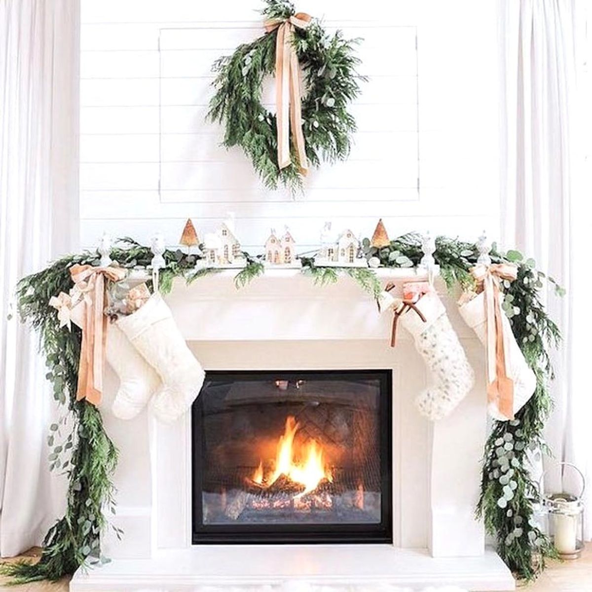 The Holiday Farmhouse Decor Trend We’re Copying from Instagram