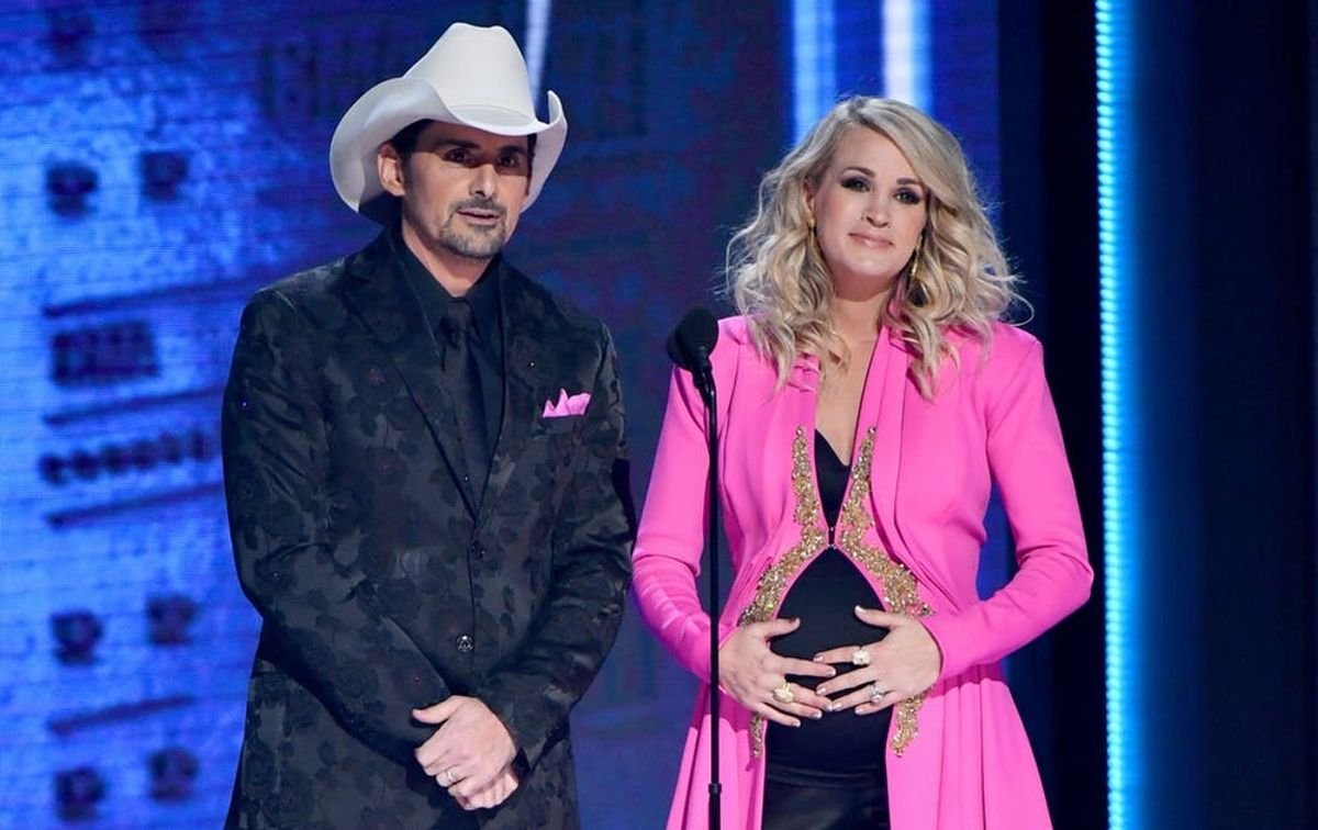 Carrie Underwood Just Revealed the Sex of Baby #2 at the 2018 CMA Awards
