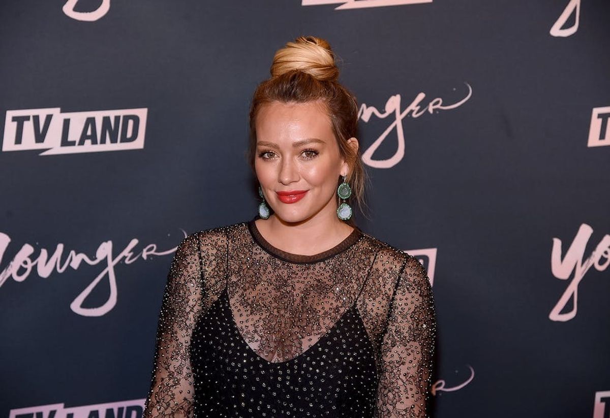 Hilary Duff Gets Candid About Delivering Daughter Banks Violet in a Home Water Birth