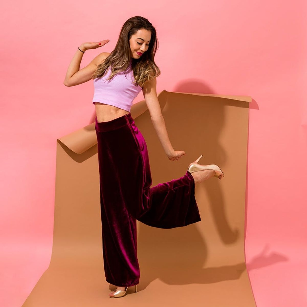 These Velvet Wide-Legged Pants Will Be Your Go-to Holiday Party Outfit This Year