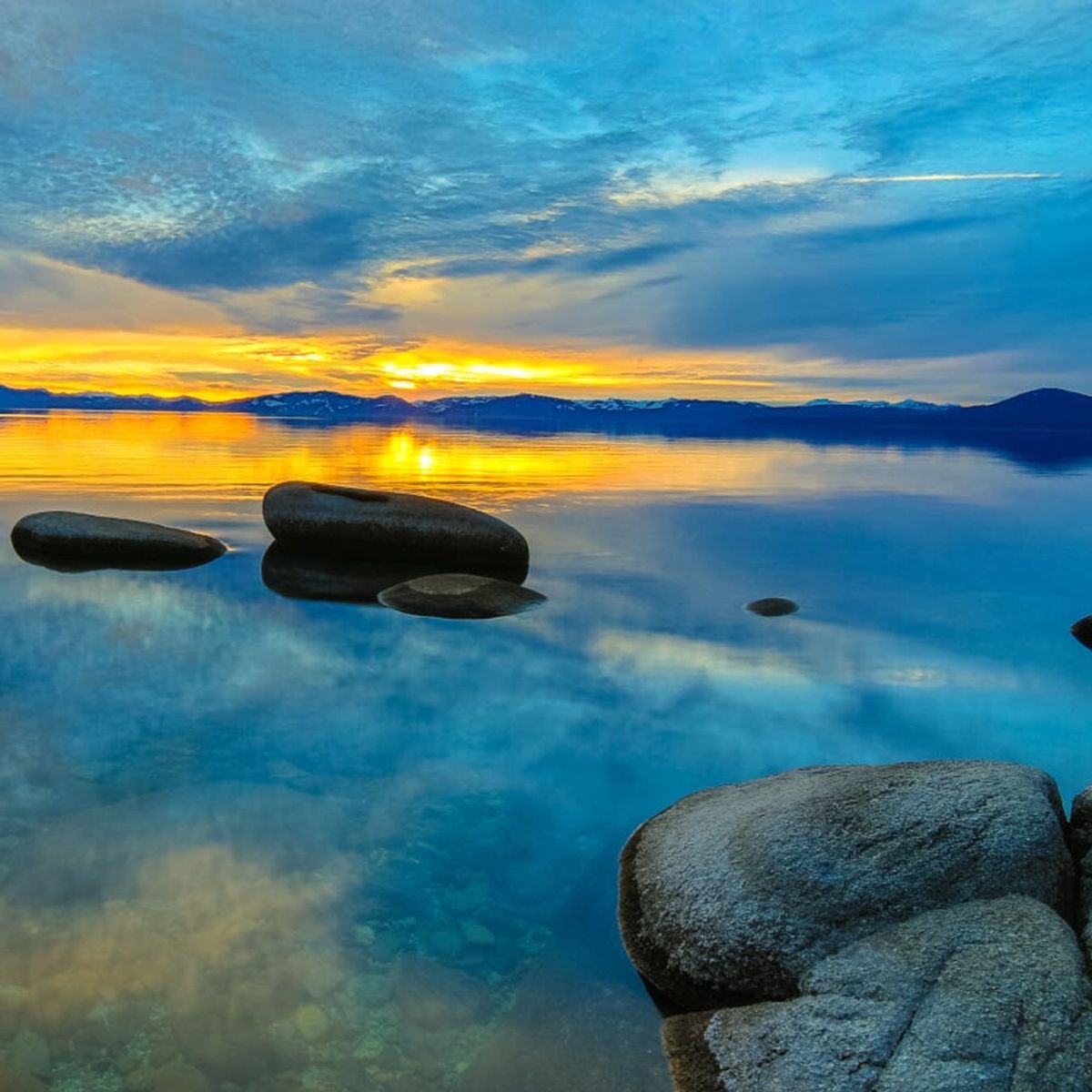 10 Reasons to Visit Lake Tahoe in the Fall