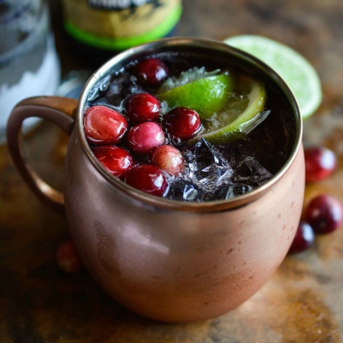 13 Cranberry Cocktails That Will *Instantly* Liven Up Your Friendsgiving