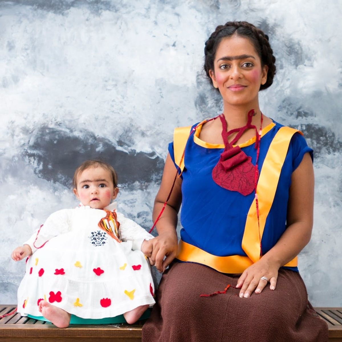 Make Your Own Masterpiece With This Frida Kahlo Mommy and Me Costume