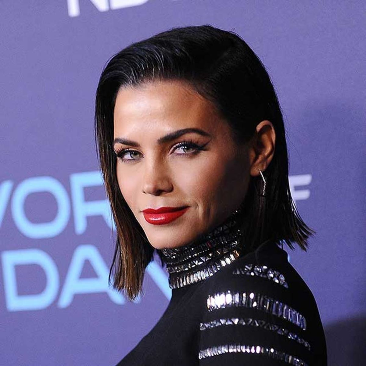 8 Celebs to Inspire You to Rock Super-Straight Hair