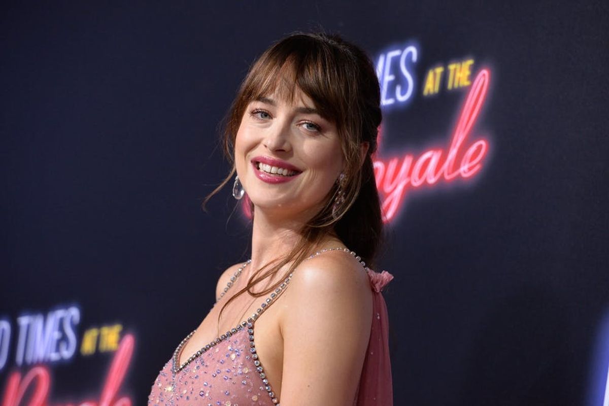 Dakota Johnson Shuts Down Rumors That She’s Pregnant and Expecting a Baby With Chris Martin