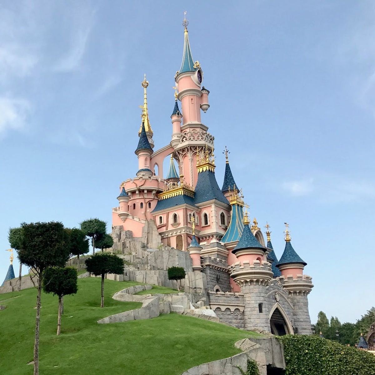 25 Magical Reasons to Visit Disneyland Paris