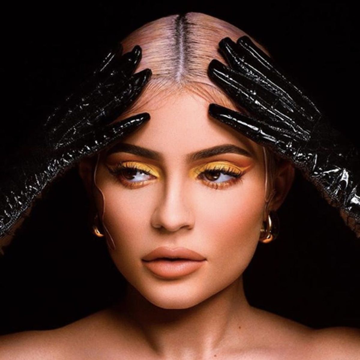 Kylie Jenner Launches Halloween Makeup Collection and… Here’s Our Credit Card