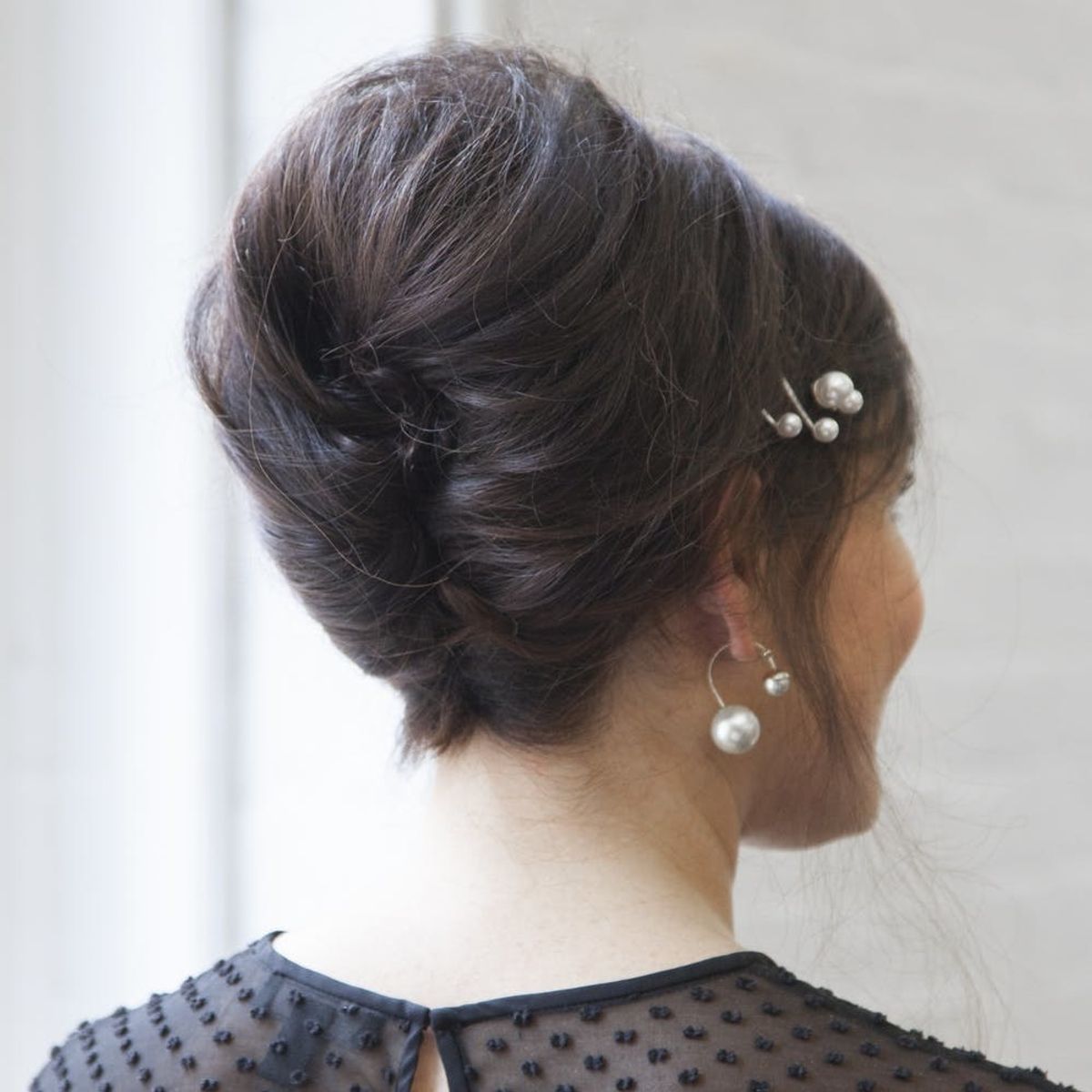 Fancy 5-Minute Updos for Moms Who Don’t Have a Minute to Spare