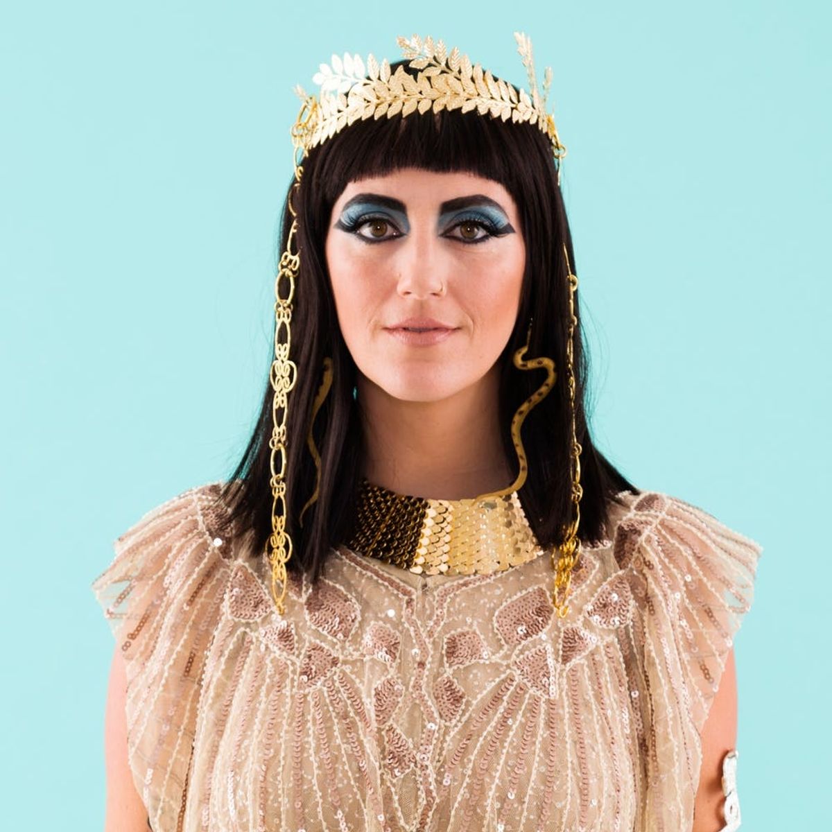 This Jaw-Droppping Cleopatra DIY Is for You, Costume Queen