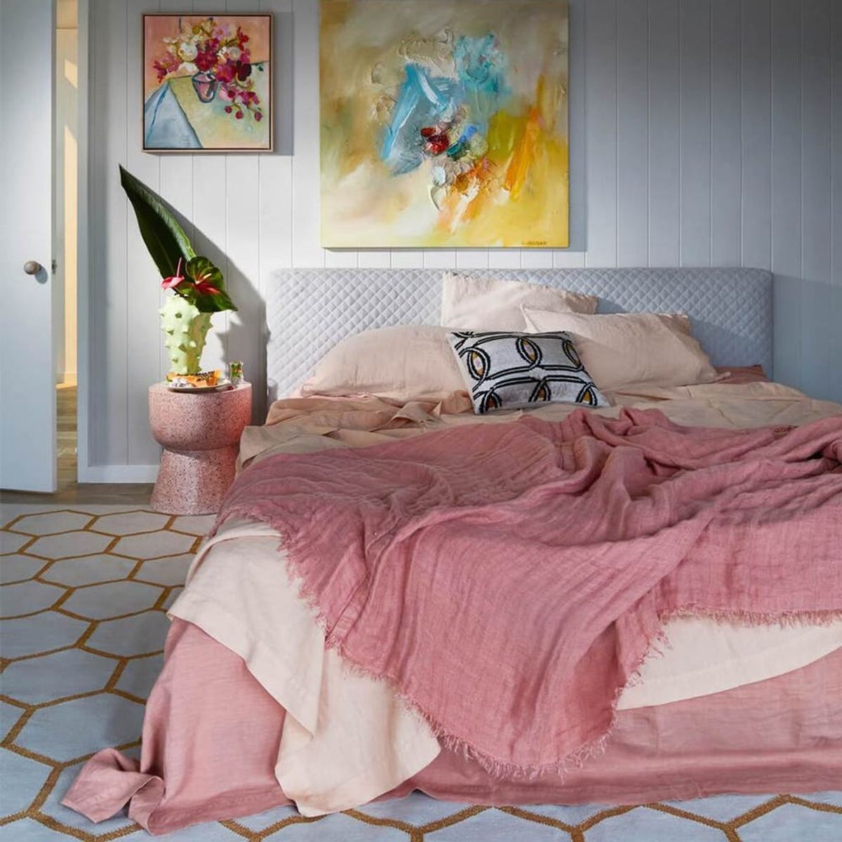 10 Stores We’re Hitting Up for the Latest Bedding Trend