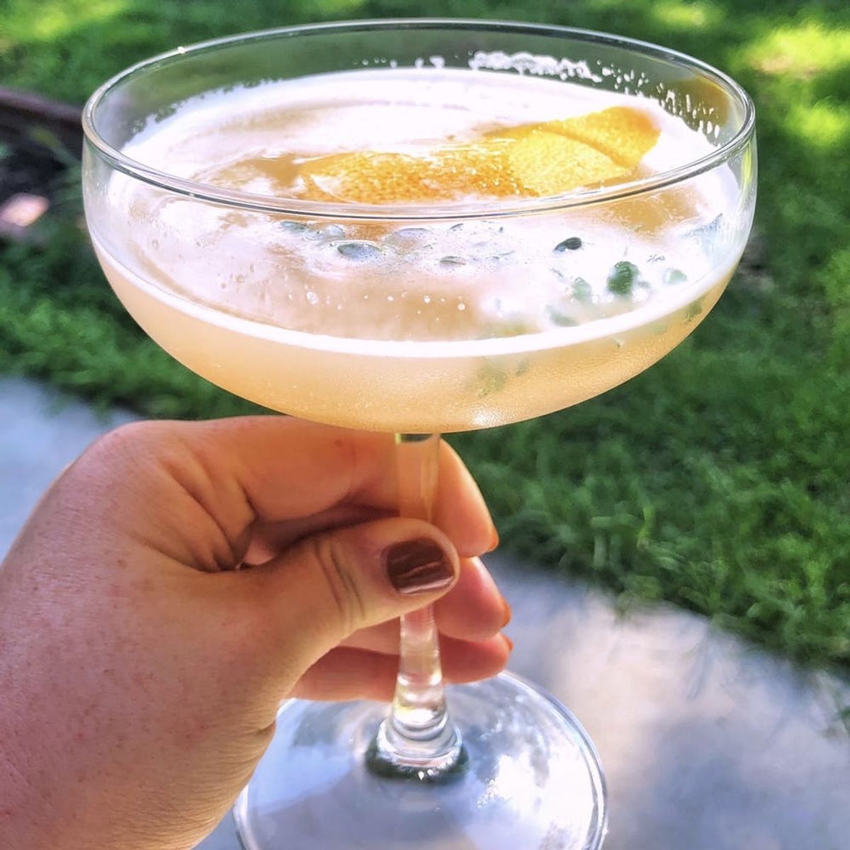 Cool Off With This Refreshing La Croix Gin Fizz