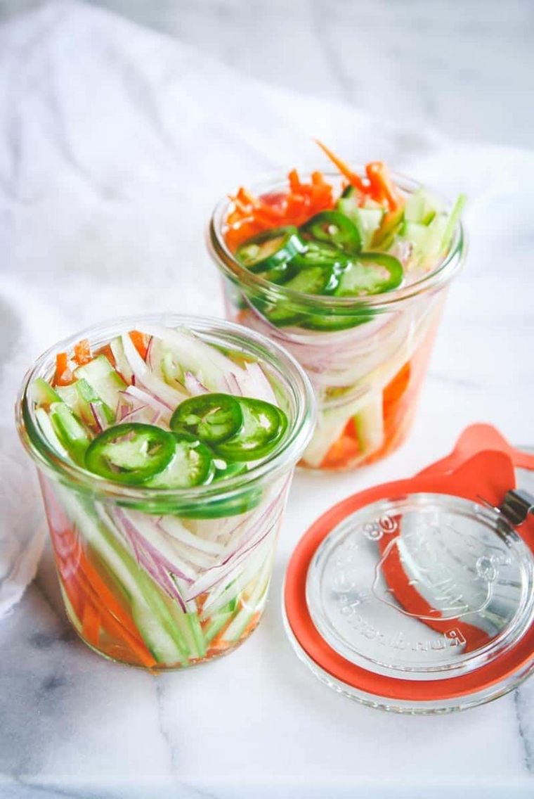 Thai Chickpea Mason Jar Salad - Sweet Peas and Saffron