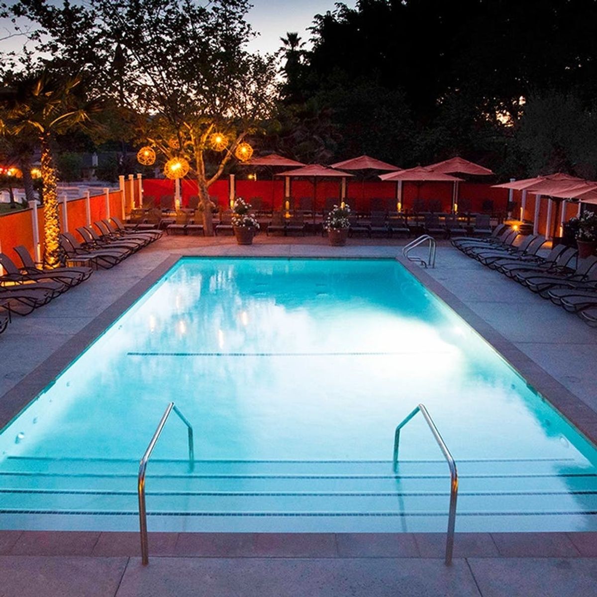 6 Incredible Wellness Experiences to Share With Your Mom This Mother’s Day